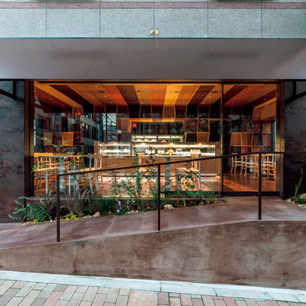 アンリ・シャルパンティエ店舗