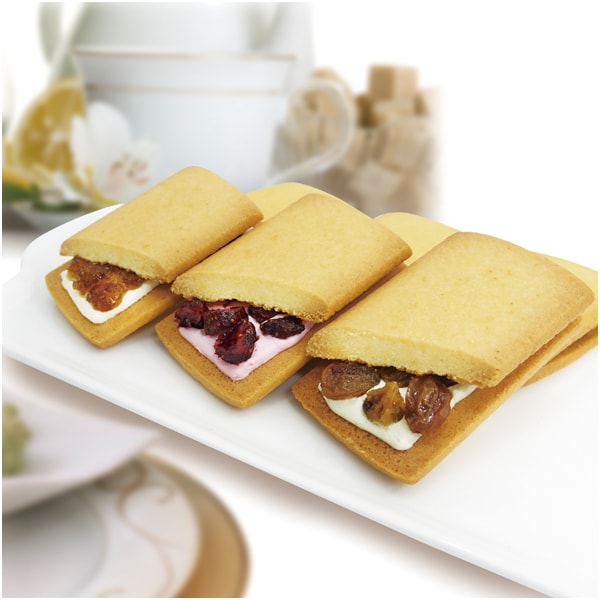 銀座千疋屋 銀座フルーツサンドとカーネーション(感謝の気持ち)【母の日】 商品画像1