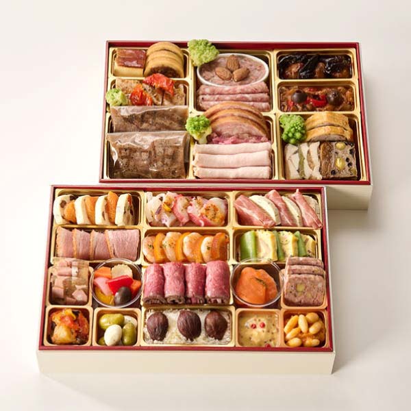 銀座ポルトファーロ 洋風オードブル二段重【3人前・47品目】【イオンのおせち】　商品画像1