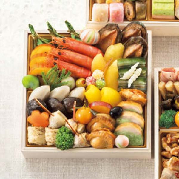 金澤ぜにや 和風三段重「春麗」(しゅんれい)【3〜4人前・57品目】【イオンのおせち】　商品画像1