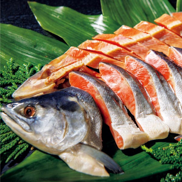 北海道ぎょれん 熟成塩紅鮭 三段仕込み製法(甘塩味)【冬ギフト・お歳暮】　商品画像1