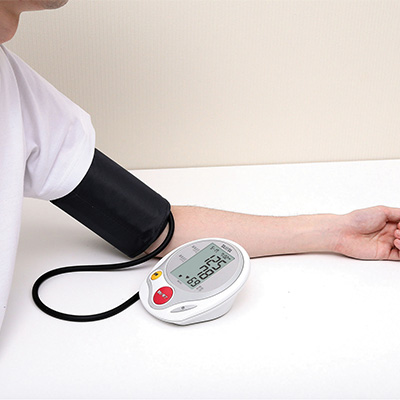 タニタ　上腕式血圧計［BP-522］（R4374）　商品画像1