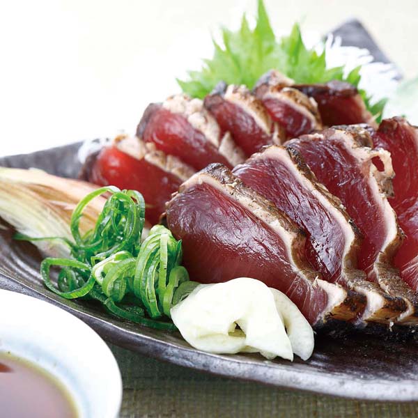 高知 明神水産 藁焼き鰹たたき小分けセット(鰹たたきブロック×4〜5袋、たれ×6、おろしにんにく×3、おろししょうが×3)【旬鮮便】【NN】　商品画像1