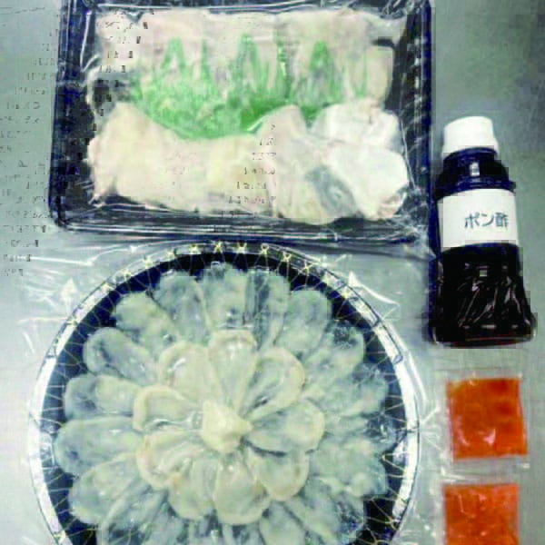 大阪 関門海 国産とらふぐセット(てっさ100g、てっちり450g、ポン酢200ml、赤おろし×2)【お届け期間:11月11日〜1月10日】【旬鮮便】【NN】 商品画像1