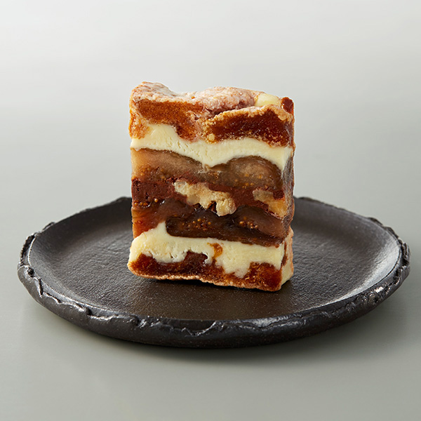 一善や 干柿と胡桃と無花果のミルフィーユ 6個入り 1箱【年間ギフト】　商品画像1