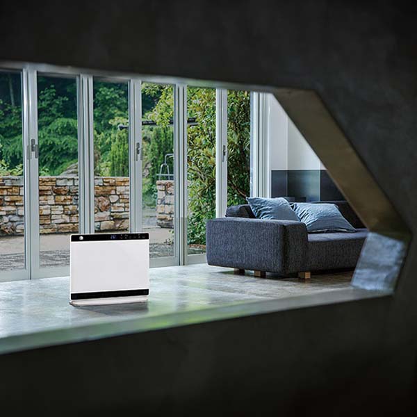 節電/室温センサー付 大風量パネルセラミックヒーター ヒートワイドスリム ホワイト [CH-MT2436WH]【雑貨】　商品画像1