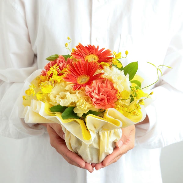 アレンジ「フルリーナ」(イエロー)【花】【年間ギフト】　商品画像1