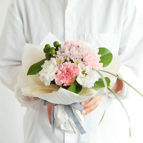 お供えスタンディングブーケ「ももいろ」【花】【年間ギフト】　商品画像1