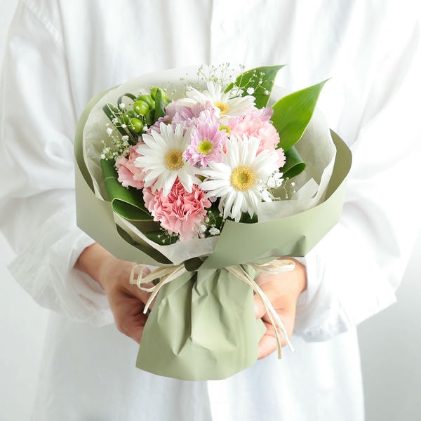 お供えスタンディングブーケ「ほのか」(ピンク)お線香付き【花】【年間ギフト】　商品画像1