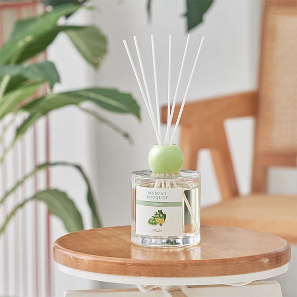 ライフオンプロダクツ Fruits Collectionリードディフューザー マスカットブーケ [MRU-143-MK]【雑貨】　商品画像1