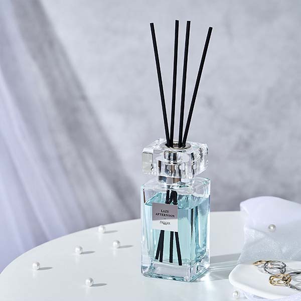 ライフオンプロダクツ リードディフューザー レイジーアフターヌーン [MRU-135-LA]【雑貨】　商品画像1