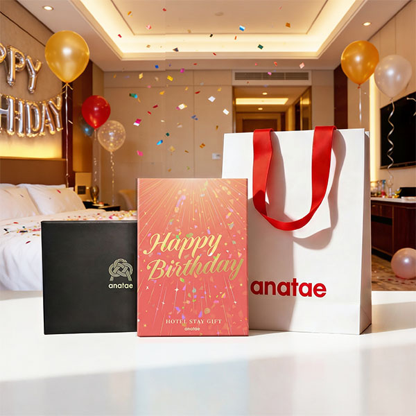 誕生日専用宿泊券・クリスタルレッド【全国約18、000施設から選べる】Classic(クラシック)【年間ギフト】　商品画像1