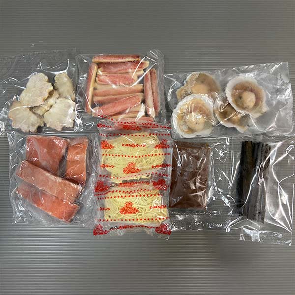 海鮮かに鍋セット【お届け期間：10月10日〜3月10日】【オクトーバーフェスト】【おいしいお取り寄せ】　商品画像1