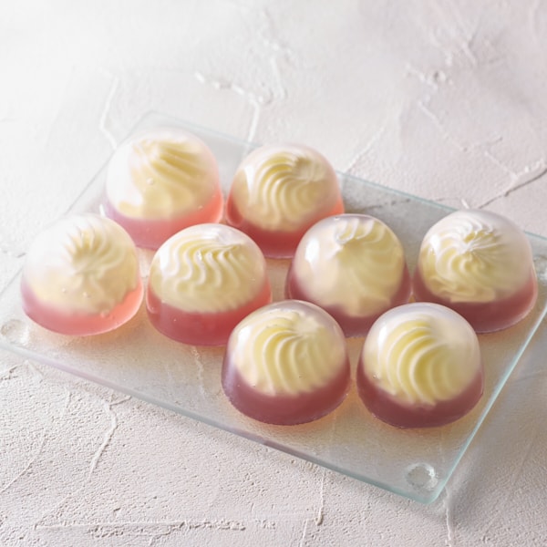 中津菓子かねい レアチーズの水まんじゅう 8個入 【おいしいお取り寄せ】　商品画像1
