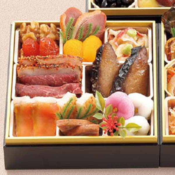 ウェルネス伯養軒 ミニおせち三段重【2人前・41品目】【イオンのおせち】【関東地区お届け限定】　商品画像2
