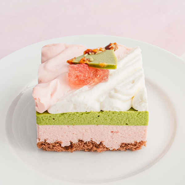 シェアするケーキ 抹茶とストロベリー【2〜3人前】【イオンのおせち】　商品画像2