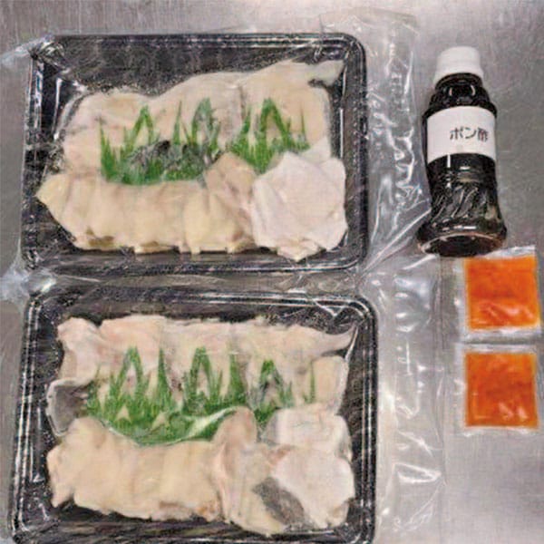 大阪 関門海 国産とらふぐ鍋セット(てっちり450g×2、ポン酢200ml、赤おろし×2)【お届け期間:11月11日〜1月10日】【旬鮮便】【NN】 商品画像2