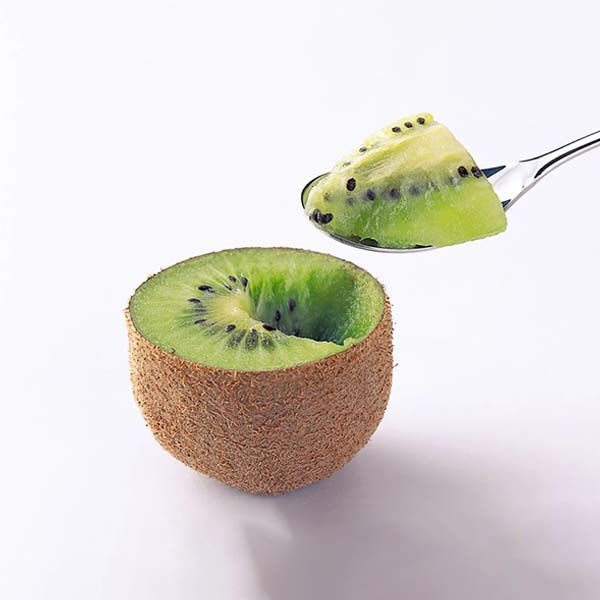 香川県産(JA香川県) キウイフルーツ 香緑 化粧箱入り 5L〜3L 8〜10玉【限定50点】【お届け期間:1月5日〜1月30日】【受験生応援特集】【おいしいお取り寄せ】 商品画像2