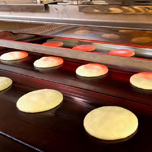 茨城 亀印製菓 ふわふわクリーミー生どら焼きいちご6個入り【KN】 商品画像2