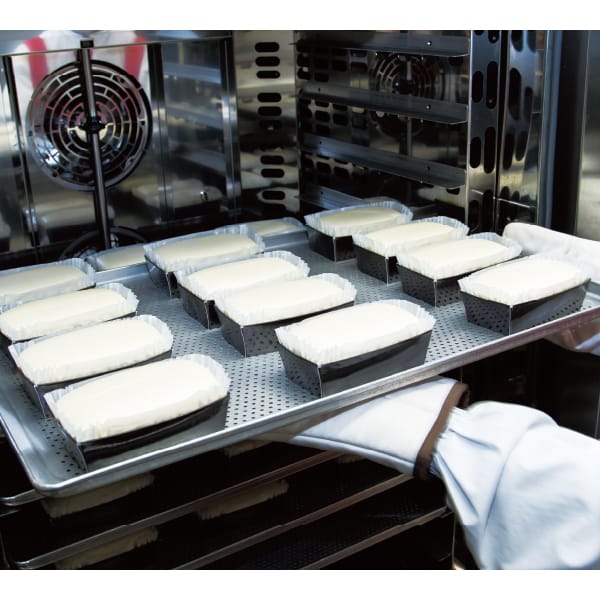 栃木 那須千本松牧場 牧場ミルクチーズケーキセット(プレーン・ストベリー)2個入り(各1個)【KN】　商品画像2