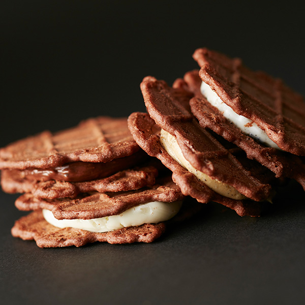 R.L(エール・エル) クリスピーサンドワッフル ショコラ 16個入り【おいしいお取り寄せ】　商品画像2