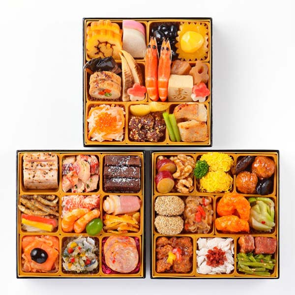 東京正直屋 和洋中おせち三段重 「吉祥」【2〜3人前・43品目】【イオンのおせち】　商品画像2