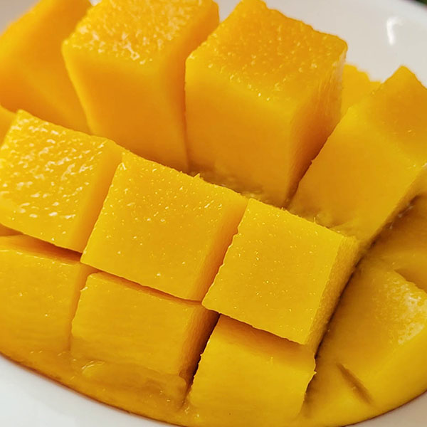 熊本県産 マンゴー 3L〜2L 2玉 化粧箱入【お届け期間：5月8日〜5月31日】【Ａセレクション5月】　商品画像3