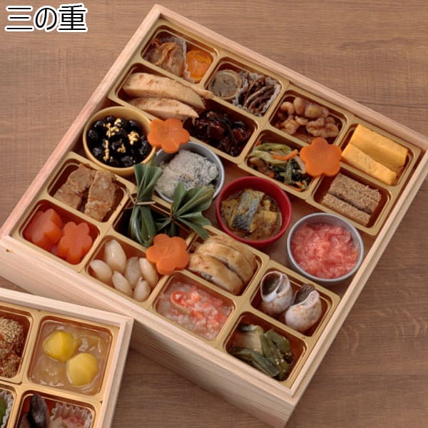 京都料亭  コラボおせち三段重 うお寿＆みのり＆矢尾卯 【4〜5人前・62品目】【イオンのおせち】　商品画像4