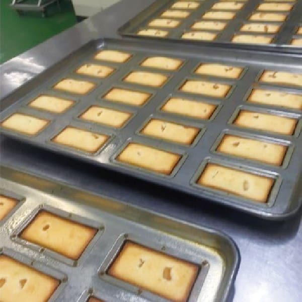 埼玉県 アルファイノベーション彩玉梨スイーツセット2種詰め合わせ(フィナンシェ×3、プチガトー×3)【お届け期間】2025/10/20‐2026/01/07【KN】　商品画像4