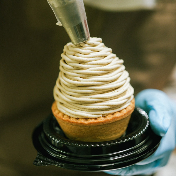 愛媛 栗農家とつくる栗菓子屋モンブラン 城川オリジナルモンブラン3個入【冬の贈りもの・お歳暮】【NN】 商品画像4