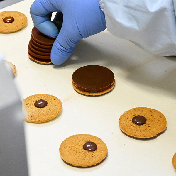 dari K カカオサンドクッキー12枚入【バレンタイン】 商品画像4