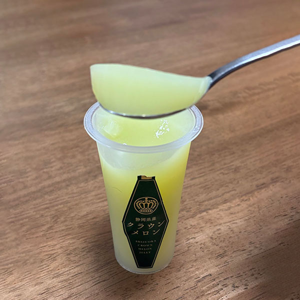 静岡県産(静岡県温室農業協同組合 クラウンメロン支所) クラウンメロン 山等級 1玉入り ゼリー付き 指定日お届け【おいしいお取り寄せ】　商品画像4