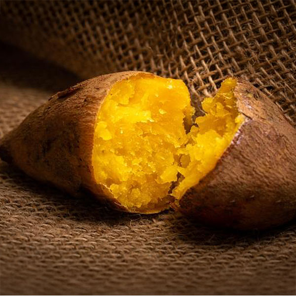 鹿児島県産 種子島安納芋食べ比べセット 安納紅×5本(1本150g以上)、 安納黄金×5本(1本150g以上)【冷凍濃蜜芋】【NN】　商品画像4