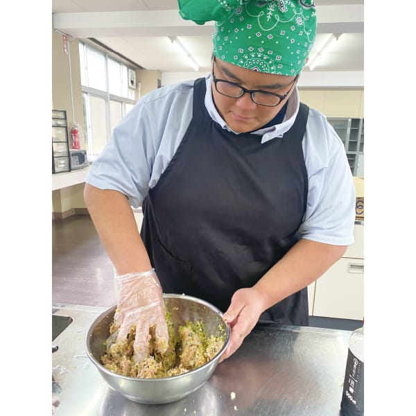 新潟 能水商店 新潟海洋高校相撲部 ごっつぁん餃子 大満足60個入[G-024]【冬の贈りもの・お歳暮】【KN】　商品画像4