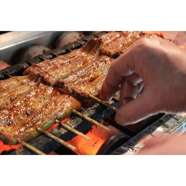 埼玉県鯉平職人手焼き国産うなぎ蒲焼2食入(110g×2)「お届け期間」2025/7/1〜2025/9/10【KN】　商品画像5