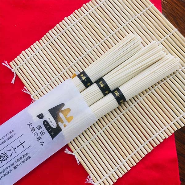 コロニーエンタープライズ 雲仙大地の恵み うどん詰合せ 6袋入【おいしいお取り寄せ】　商品画像9