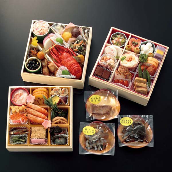京都料亭 みのり 和・洋三段重 白松お重箱 酒肴三品付【3人前・53品目】【イオンのおせち】　商品画像1