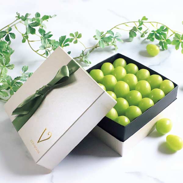 岡山県産 ぶどうの宝石箱ヴェレゾンルミエール(お届け期間：7/21〜8/15)【夏の贈りもの・お中元】　商品画像1