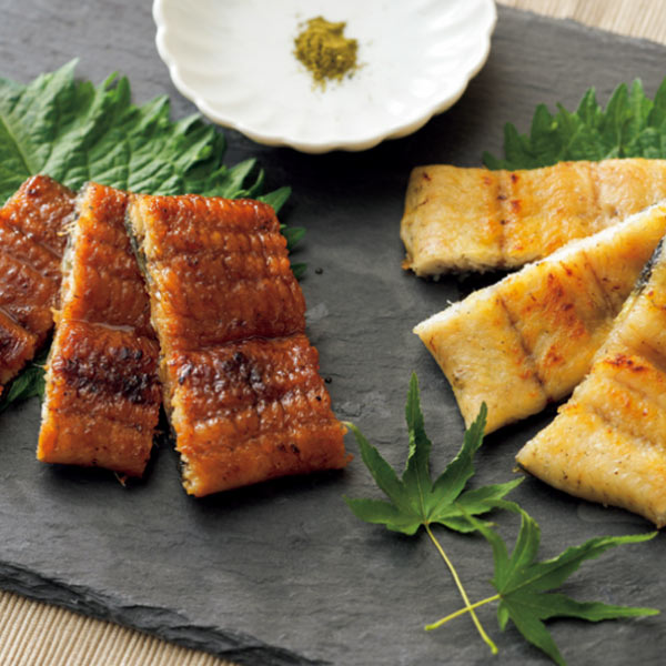 まんてんや 手焼き炭火仕上げうなぎ蒲焼・白焼食べくらべ【夏の贈りもの・お中元】 魚介・海産物【季節の贈り物&ご褒美ギフト】 まんてんや 手焼き炭火仕上げうなぎ蒲焼・白焼食べくらべ【夏の贈りもの・お中元】 魚介・海産物【季節の贈り物&ご褒美ギフト】