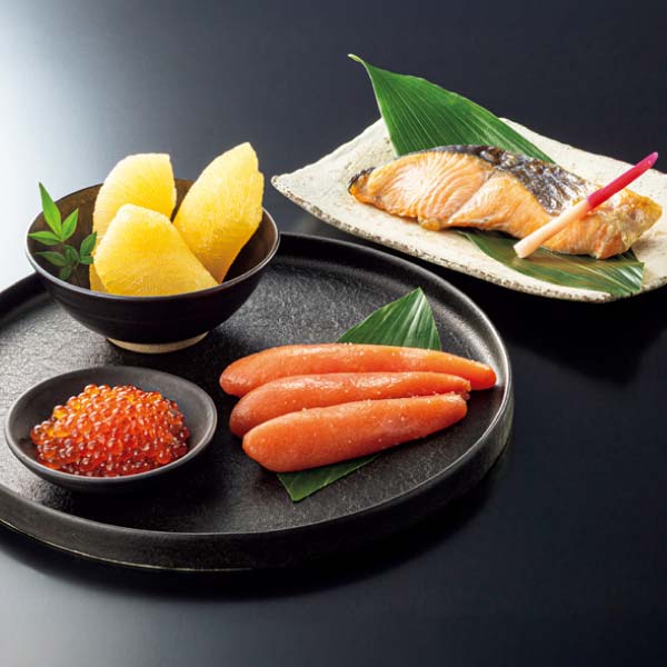 北海道加工 塩銀鮭・魚卵3点セット【冬の贈りもの・お歳暮】　商品画像1