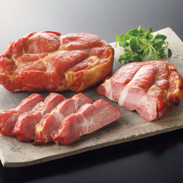 本格 炭火焼豚【冬の贈りもの・お歳暮】 精肉・ハム・ローストビーフ【イオン特選お歳暮】 本格 炭火焼豚【冬の贈りもの・お歳暮】 精肉・ハム・ローストビーフ【イオン特選お歳暮】