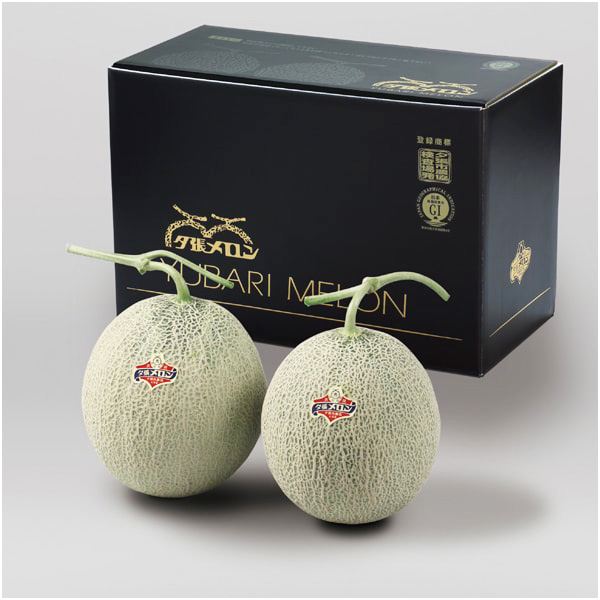 北海道産(JA夕張市) 夕張メロン 秀品2L2玉黒箱【父の日】 商品画像1