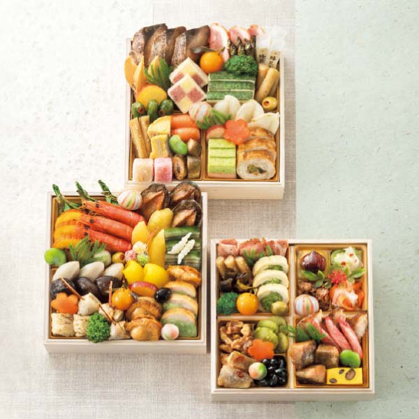 金澤ぜにや 和風三段重「春麗」(しゅんれい)【3〜4人前・57品目】【イオンのおせち】　商品画像1