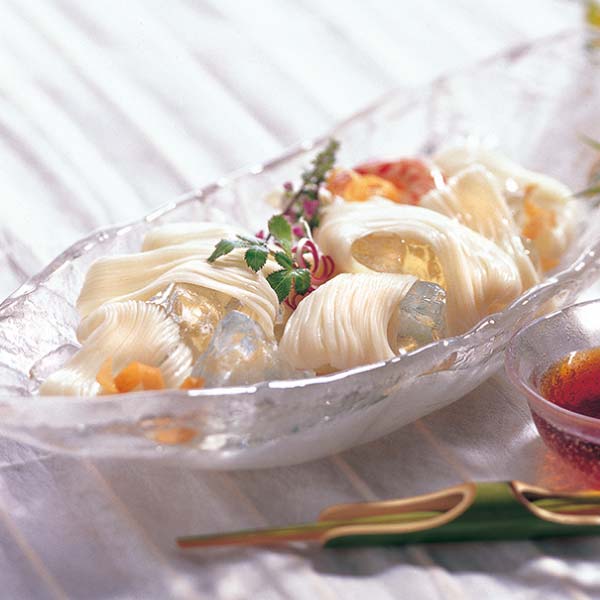 揖保乃糸 ハローキティ 味くらべ【夏の贈りもの・お中元】[KTAS-30]　商品画像1