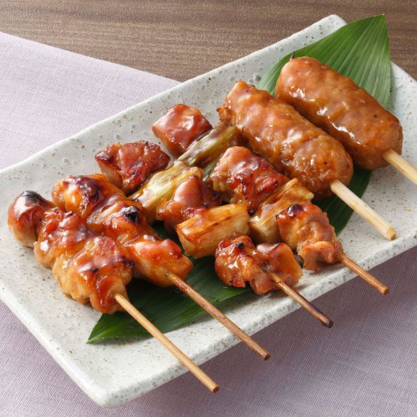 鶏屋の焼き鳥串セット(タレ)(もも串30g×10、ねぎま串30g×10、つくね串30g×10 計30本(各原料：肉/国産)【旬の味覚便】【NN】　商品画像1