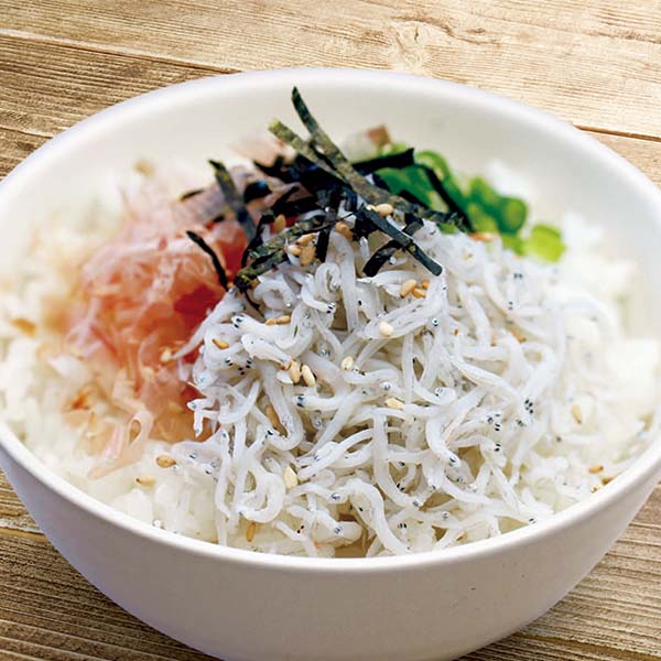 愛媛県 中辰 釜あげしらす丼セット 愛媛県産釜あげしらす40g×8、添付セット(たれ、刻みのり、いりゴマ)×8【NN】　商品画像1