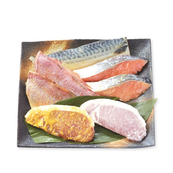 大半商店 漬魚ともちぶた詰め合わせ(7種7枚)【お届け期間:6/11(水)〜8/25(月)】【夏の贈りもの・お中元】【MK】 魚介・海産物【季節の贈り物&ご褒美ギフト】 大半商店 漬魚ともちぶた詰め合わせ(7種7枚)【お届け期間:6/11(水)〜8/25(月)】【夏の贈りもの・お中元】【MK】 魚介・海産物【季節の贈り物&ご褒美ギフト】