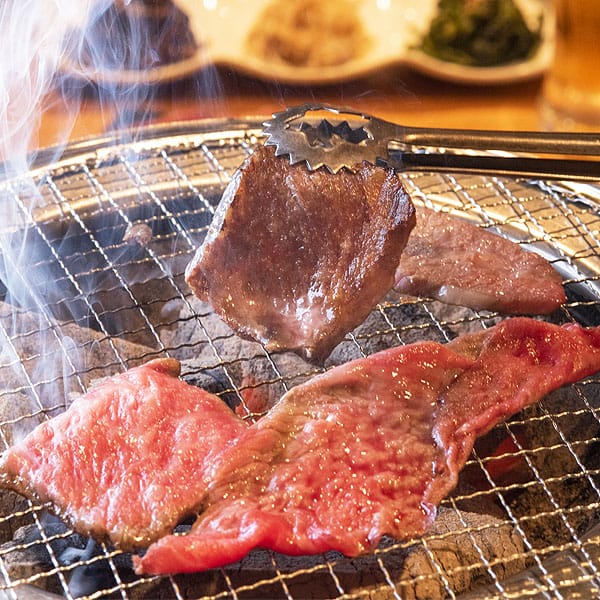 国産 黒毛和牛かたロース焼肉用 500g【ビアフェス】 精肉・ハム・ローストビーフ【季節の贈り物&ご褒美ギフト】 国産 黒毛和牛かたロース焼肉用 500g【ビアフェス】 精肉・ハム・ローストビーフ【季節の贈り物&ご褒美ギフト】
