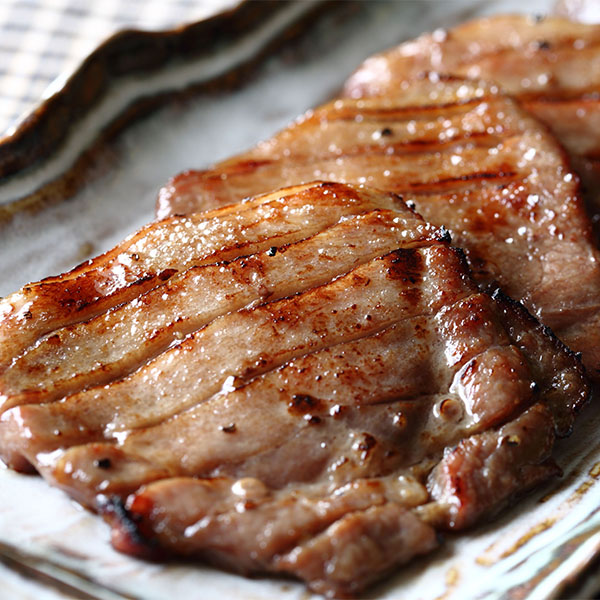 かたい信用 やわらかい肉 肉のいとう 杜の都仙台名物肉厚牛たん500g【お届け期間:9月12日〜9月15日】【敬老の日】 惣菜【季節の贈り物&ご褒美ギフト】 かたい信用 やわらかい肉 肉のいとう 杜の都仙台名物肉厚牛たん500g【お届け期間:9月12日〜9月15日】【敬老の日】 惣菜【季節の贈り物&ご褒美ギフト】