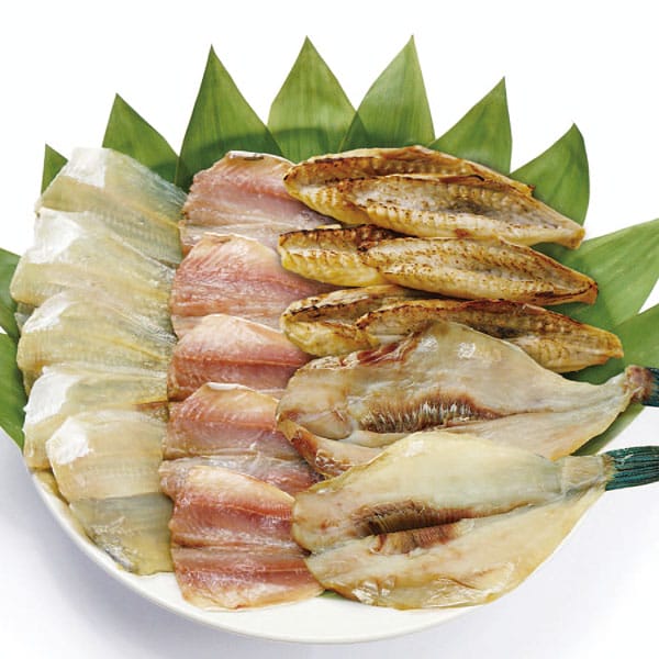 山口 増野海産 あぶり焼きふぐと国産干物セット(あぶり焼きふぐ6枚・かわはぎ一夜干し2枚・かれい一夜干し5枚・あじ一夜干し5枚)【お届け期間:11月11日〜1月10日